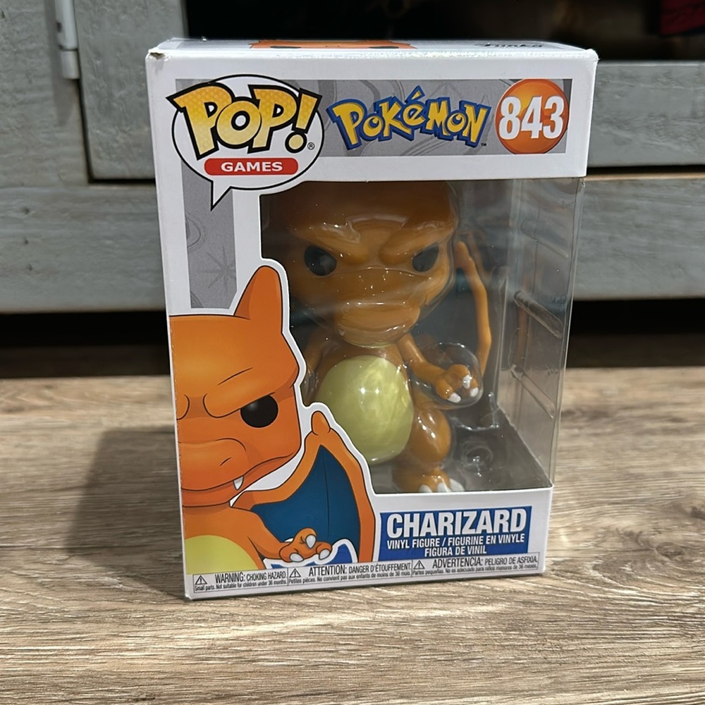 Charizard Funko Pop 843